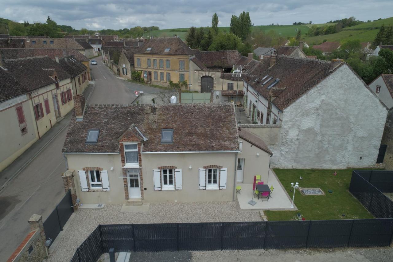 Вилла Au 24 Villiers-Louis Экстерьер фото